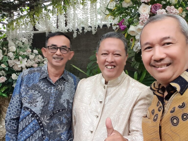 Nikahan anak Pak Siswandi